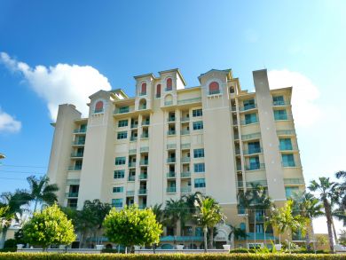 Marco Island Condo 910111