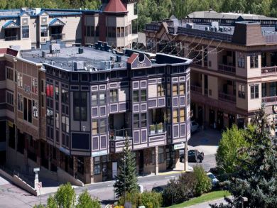 Arrowhead Condo 910116