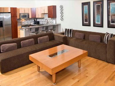 Arrowhead Condo 910116
