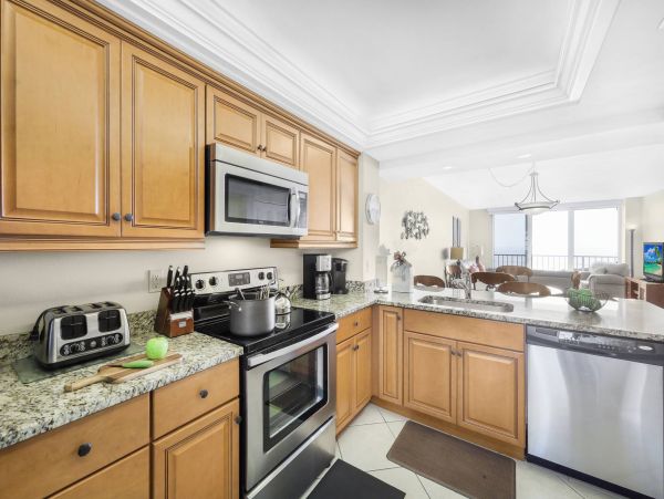 Gulf Front Two Bedroom Vacation Condo in Marco Island