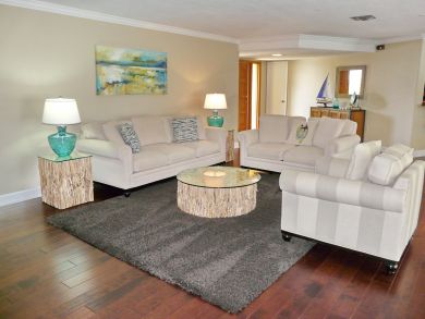 Marco Island Condo 910128