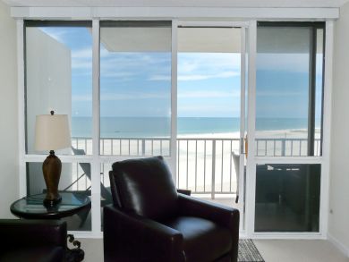 Marco Island Vacation Condo Beach Views Excellent Interior