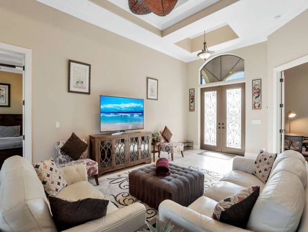 Stylish Comfort Throughout this Marco Pool Villa 3 Bedrooms