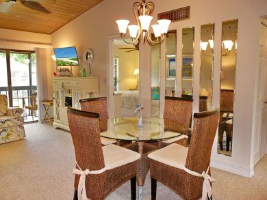 Marco Island Condo 910136