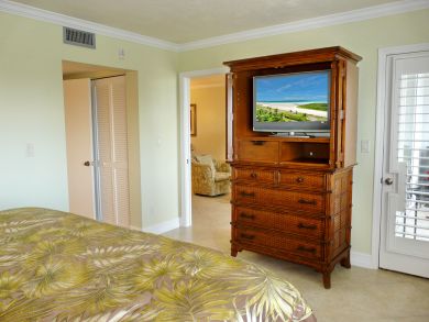 Marco Island Condo 910138