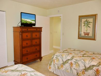 Marco Island Condo 910138