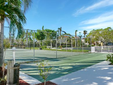 Marco Island Condo 910138