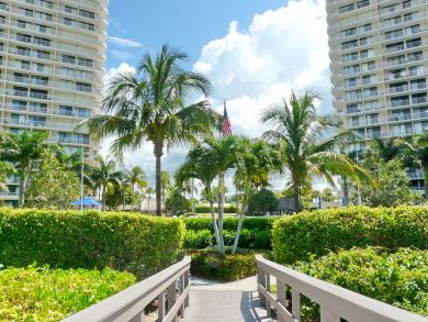 Marco Island Condo 910142