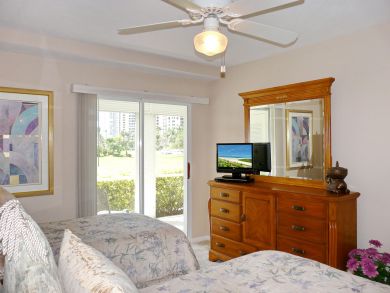 Marco Island Condo 910144