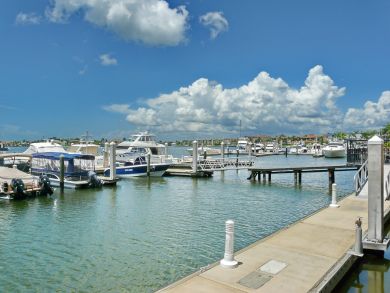 Marco Island Condo 910153