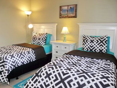 Marco Island Condo 910155