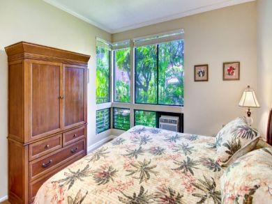 Wailea Luxury Accommodation Great Beach to Golf Community