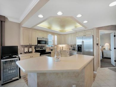 Marco Island Condo 910173