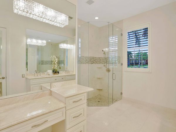 Marco Island Vacation Pool Home Sleeps Twelve Guests