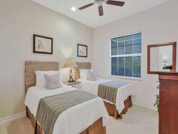 Marco Island Vacation Pool Home Sleeps Twelve Guests