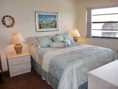 Marco Island Condo 910196 Marco Island Condo 910196