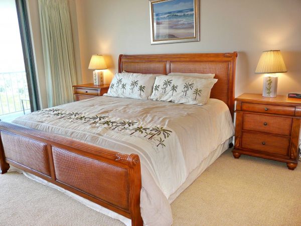 Marco Island Value Priced Beach Condo Sleeps 4 - Pool