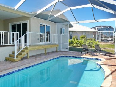 Marco Island 3 Bedroom Home Sleeps 8 Guests with Canal Views Marco Island 3 Bedroom Home Sleeps 8 Guests with Canal Views