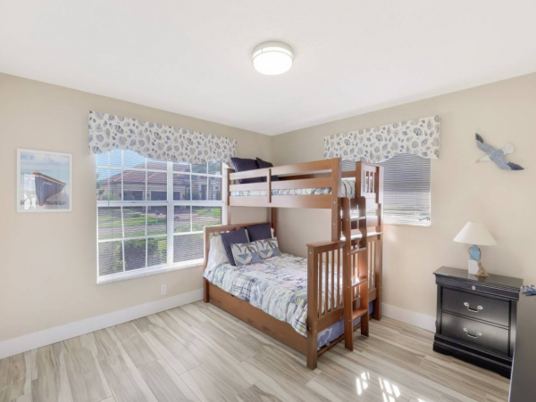 Waterfront Three Bedroom Marco Vacation Home Sleeps Eight