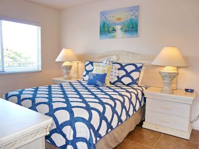 Marco Island Condo 910216