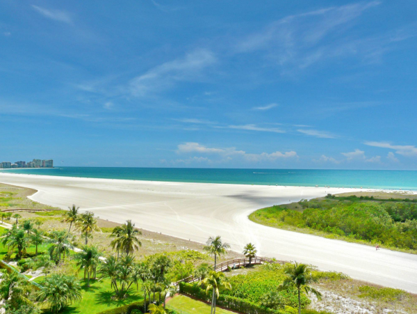 Marco Island Vacation Rental Home Three Bedrooms Sleeps 7