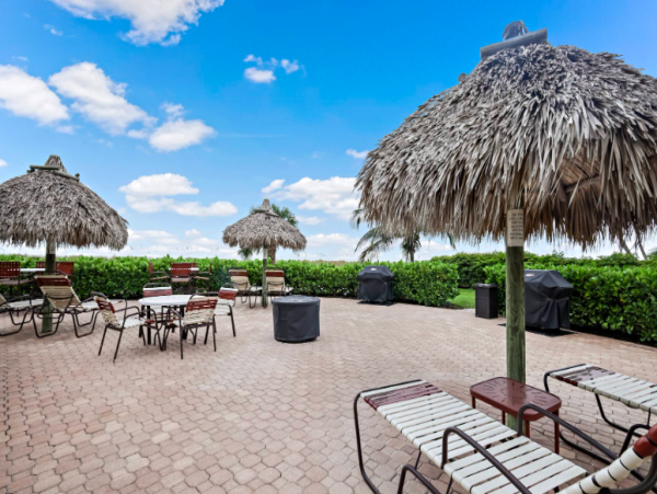 Two bedroom Beach front Condo In Marco Island