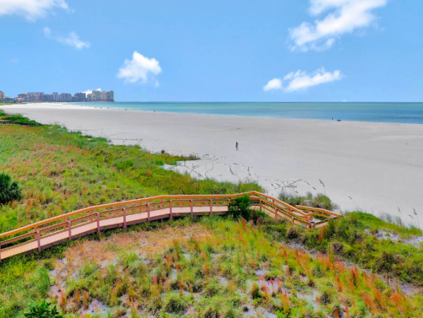 Two bedroom Beach front Condo In Marco Island