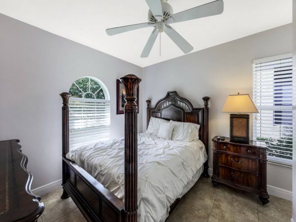 Marco Island Vacation Home Sleeps Eight Guests