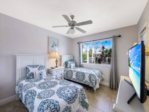 Marco Island Vacation Home Sleeps Eight Guests
