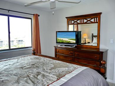 Beautiful Beachfront Marco Island Condo with Sweeping Views Beautiful Beachfront Marco Island Condo with Sweeping Views