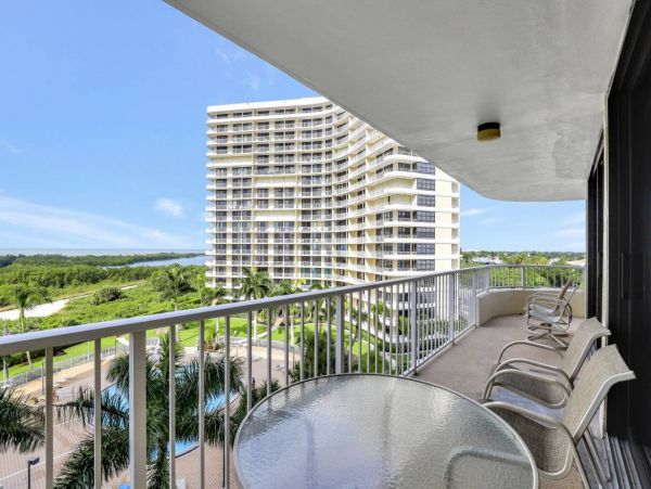 Gulf View Two Bedroom Vacation Rental Condo in Marco Island