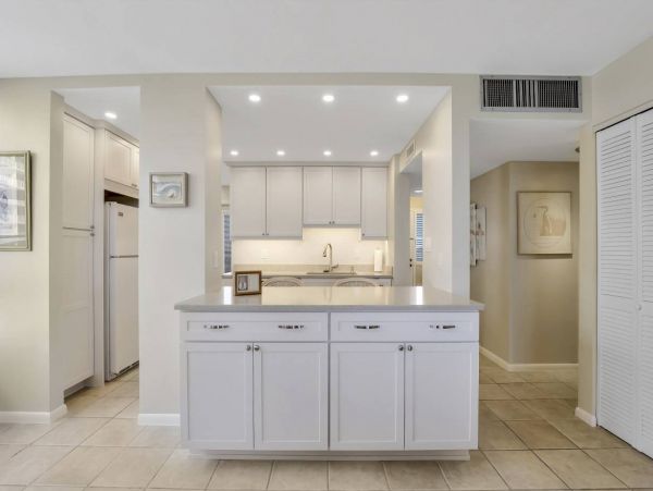 Gulf View Two Bedroom Vacation Rental Condo in Marco Island