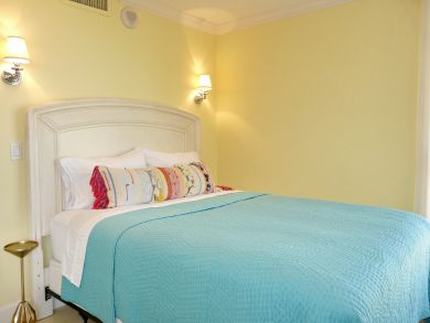 Marco Island Condo 910236