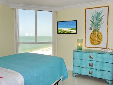 Marco Island Condo 910236