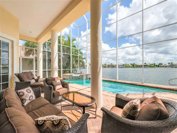 Bay Views Vacation Home On Marco Island Four Bedrooms