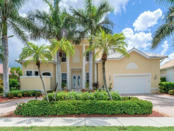Bay Views Vacation Home On Marco Island Four Bedrooms