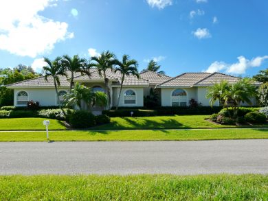 Marco Island Three Bedroom Luxury Vacation Pool Home