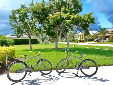 Marco Island Three Bedroom Luxury Vacation Pool Home