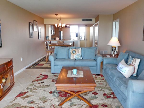 Marco Island  Vacation Beach Condo Sleeps Six Guests