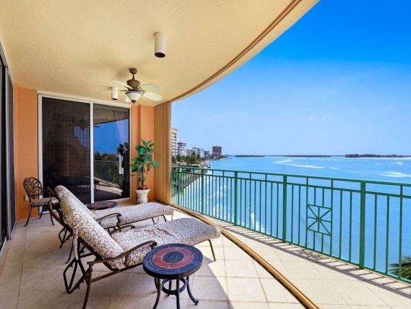 Luxury Marco Island Vacation Condo on Beach Full Gulf Views