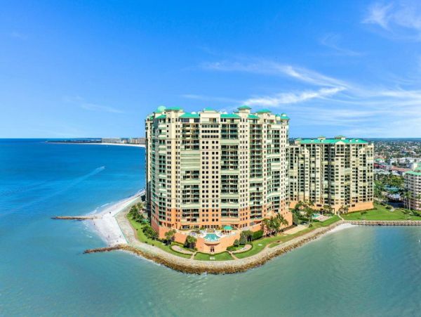 Luxury Marco Island Vacation Condo on Beach Full Gulf Views