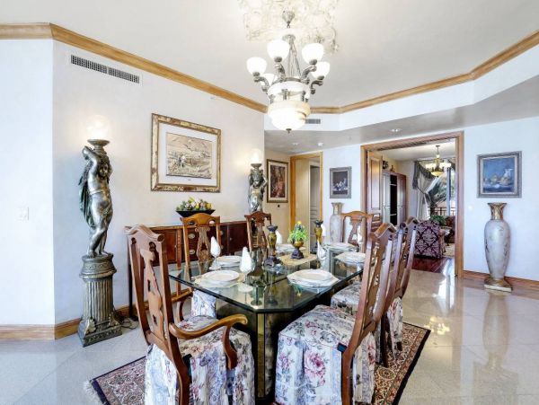 Luxury Marco Island Vacation Condo on Beach Full Gulf Views