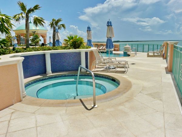 Luxury Marco Island Vacation Condo on Beach Full Gulf Views
