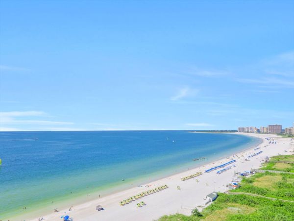 One Of The Few Three Bedroom Rentals on Marco Island - additional view, photo 2