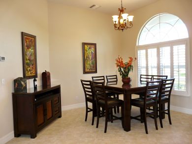 Marco Island Vacation Home Sleeps Eight Guests. Marco Island Vacation Home Sleeps Eight Guests.