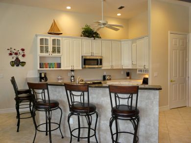 Marco Island Vacation Home Sleeps Eight Guests. Marco Island Vacation Home Sleeps Eight Guests.