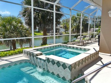 Marco Island Vacation Home Sleeps Eight Guests. Marco Island Vacation Home Sleeps Eight Guests.