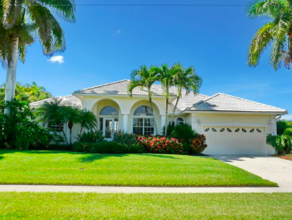 Three Bedroom, 2.5 Bathroom House in Marco Island