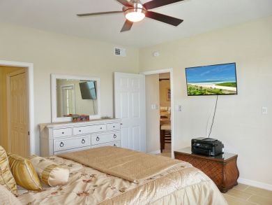 Marco Island Condo 910261