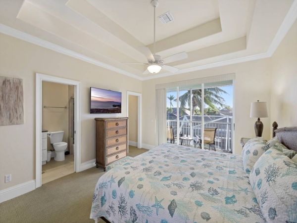 Marco Island Luxury Vacation Home Sleeps Ten Guests.